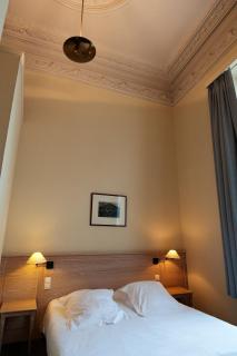 Hotel Gravensteen - Ghent - 8