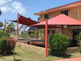 Kurrimine Beach Motel - Kurrimine Beach - 7