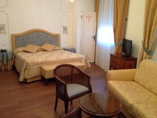 Ca' Dei Polo - Venice - 8
