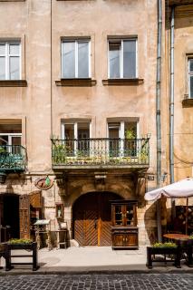 Nice apartment near Rynok Square є кондиціонер світла не вимикали - Lviv - 5