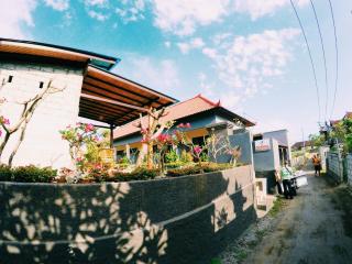 Pandawa Lembongan Homestay - 7