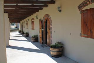 50 Shades of Hay Guesthouse - Atlantis - 1