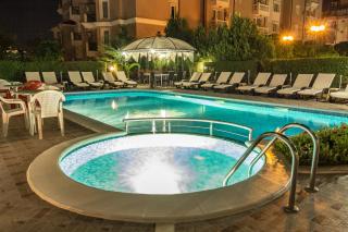Family Hotel Venera - 8