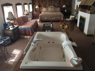 River House Inn - Grassy Creek - 0