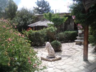 Oleander Stone House - Lemona - 2
