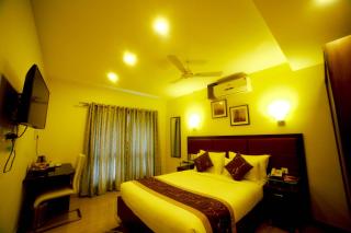 D Breeze Suites - 4