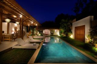 Villa Aksara by Optimum Bali Villas - Seminyak - 4