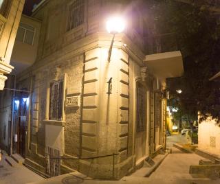 Town Gates Hotel - 2