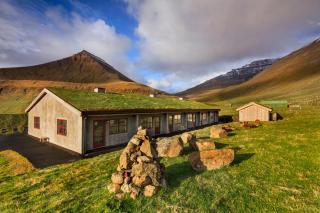 Gjaargardur Guesthouse Gjogv - 2