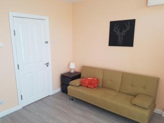 St Giles, Thetford, 2BR House - 3