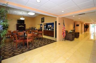 Best Western Concord Inn and Suites - Concord - 8