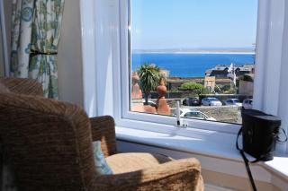 Blue Sky Bed and Breakfast - St Ives - 3