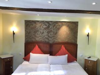 Fachwerk-Hotel Eisenbart - Hannoversch Münden - 4