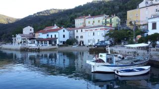 Valun Seaside Apartments - Valun - 5