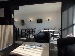 Hotel Castel - Neuves-Maisons - 2
