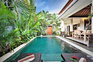 Rumah Indah Villa - Seminyak - 0