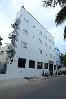 Season 4 Residences - Nungambakkam Near US consulate, Apollo Hospital, Shankar Nethralaya - Chennai - 6