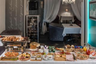Weekend Boutique Hotel - Chişinău - 8