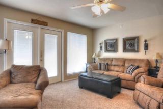 Windrow Retreat - New Braunfels - 9