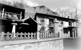 Apartamentos Rurales Villa-García - Corigos - 9