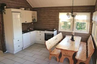 Cabin by the river - Storslett - 4