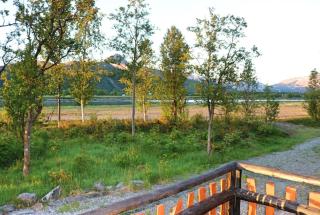 Cabin by the river - Storslett - 2