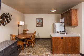Hotel J Green Bay - Green Bay - 9