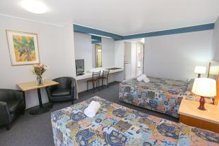 Reef Resort Motel - Mackay - 8