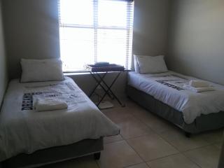 Marina Martinique Selfcatering - Jeffreys Bay - 9