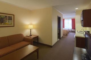 Coshocton Village Inn & Suites - Coshocton - 2