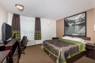 Super 8 by Wyndham Edson - Edson - 3