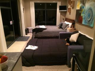 Modern BNB unit with Wifi and Breakfast - Greymouth - 2