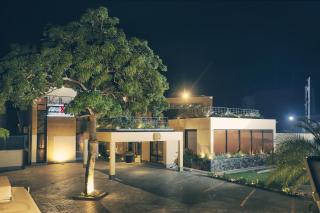 Avari Boutique Multan - Multan - 9