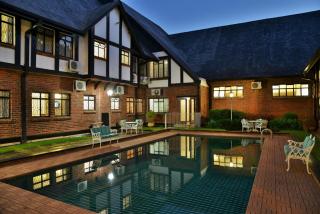 Cresta Churchill Hotel - Bulawayo - 0