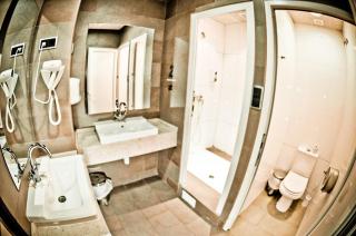 Be Zaragoza Hostel - Saragozza - 1