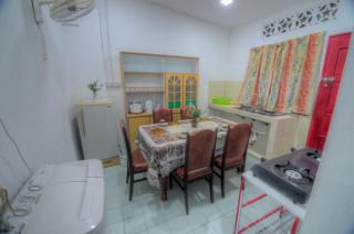 Budget Umi Homestay Kuching - Kuching - 5