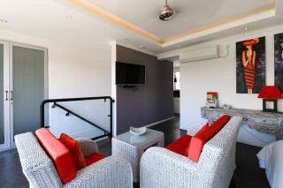 Aleesha Villas and Suites - Sanur - 4