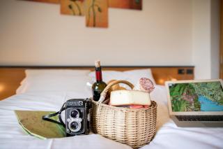 Hotel Antica Croce - Gardaslowemotion - Tenno - 1