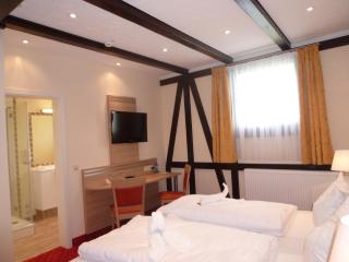 Hotel Altes Weinhaus - Neustadt an der Weinstraße - 9