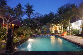 Nyoman Guesthouse and Grill - Nusa Lembongan - 1