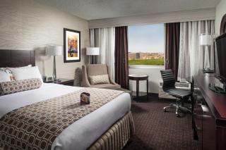 Crowne Plaza Phoenix Airport - PHX by IHG - 8