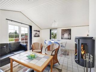 Three-Bedroom Holiday Home In Ulfborg - Sundhuse - 1