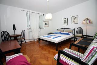 2 Bedroom Apartment with Pool in Tisno - Tisno - 9
