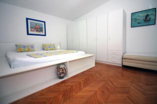 2 Bedroom Apartment with Pool in Tisno - Tisno - 7