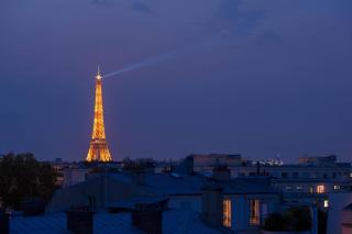 Eiffel Tower view + terrace Saint Germain des Pres - Paris - 7