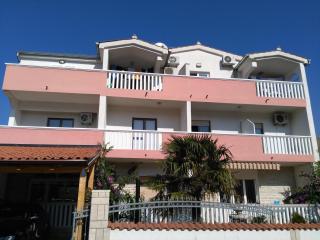 Ivano Apartments - Grebaštica - 7