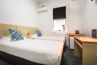 Melton Hotel Auburn - Sydney - 2