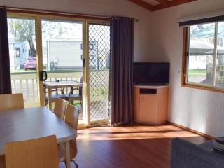 Cohuna Waterfront Holiday Park - 4