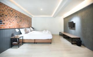 The Old City Wall Inn - Chiang Mai - 9