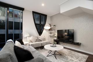 StayCentral - Little Collins CBD - 4